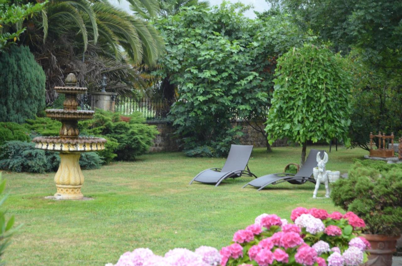 Posada Real La Montanesa Corrales De Buelna ภายนอก รูปภาพ